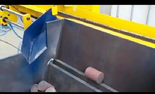 自動送料機 自動送料機